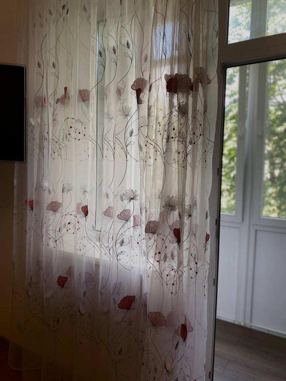 Babylon Apartments On Soborna 2Rooms Rivne Buitenkant foto